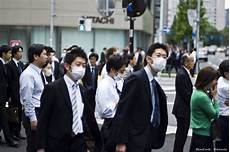 如何进日本社交服务器上班